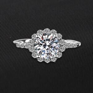 Ct Round Cut Moissanite Wedding Ring Halo-Style Flower Cubic Zirconia Silver 7